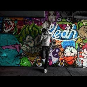 Meet your Posher, Harrison